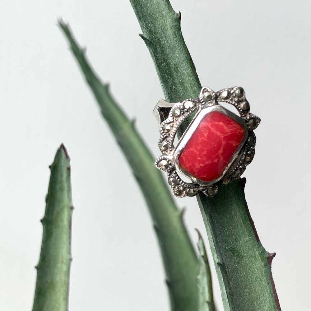 Red Stone and Marcasite 925 Silver Ring Sz 5.25